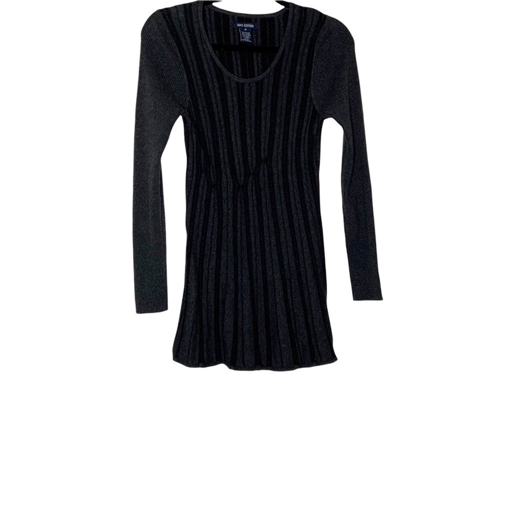 𝅺max EDITION long sleeve sweater dress. Kids Size M